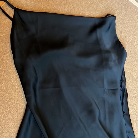Black silk dress-worn once - Picture 3 of 5